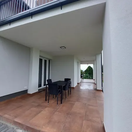 Vitorlas バラトンサールソー