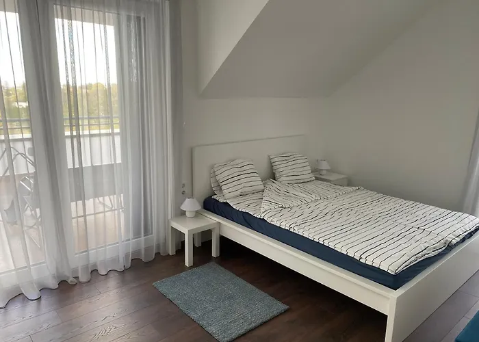 Vitorlás * Balatonszarszo